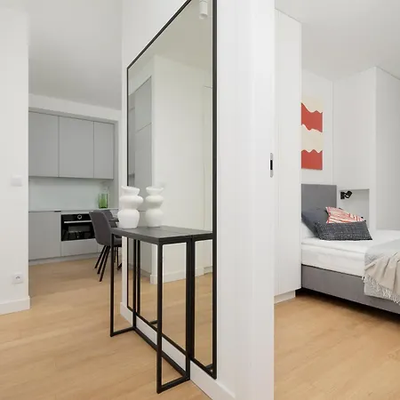 Luxury With Parking In The Centre By Renters Prestige 아파트