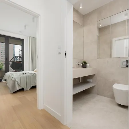아파트 Luxury With Parking In The Centre By Renters Prestige *