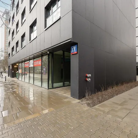 아파트 Luxury With Parking In The Centre By Renters Prestige 바르샤바